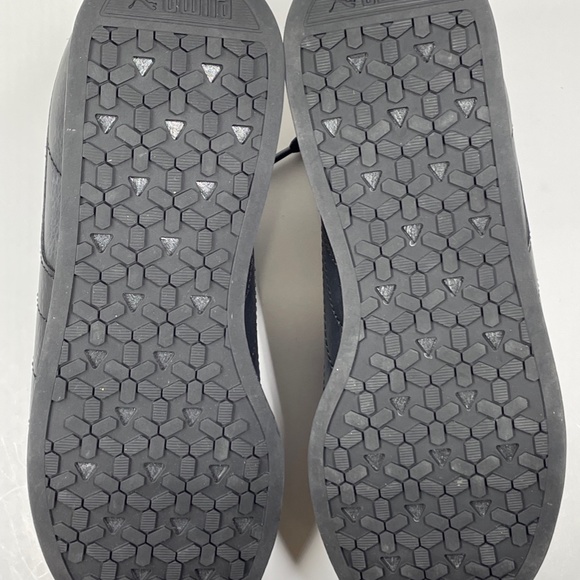 PUMA Youth Sneakers Size 4, Black, Model 366773 04 - Picture 7 of 9